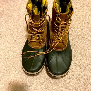 Sketchers rain boots